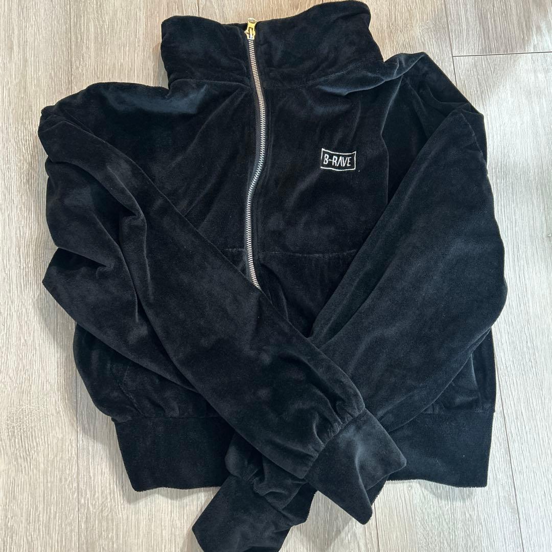 や*ろ様 No No Girls ベロアセットアップ