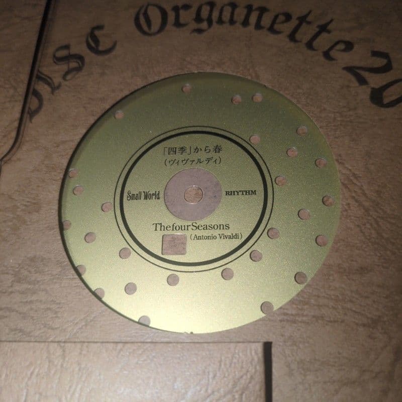 美品　RHYTHM　掛け時計　オルゴール　4MH730RN　リズム　からくり時計