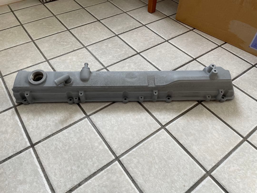 て*虫様 RB25DET タペットカバー　日産　スカイライン　ローレル　エンジン