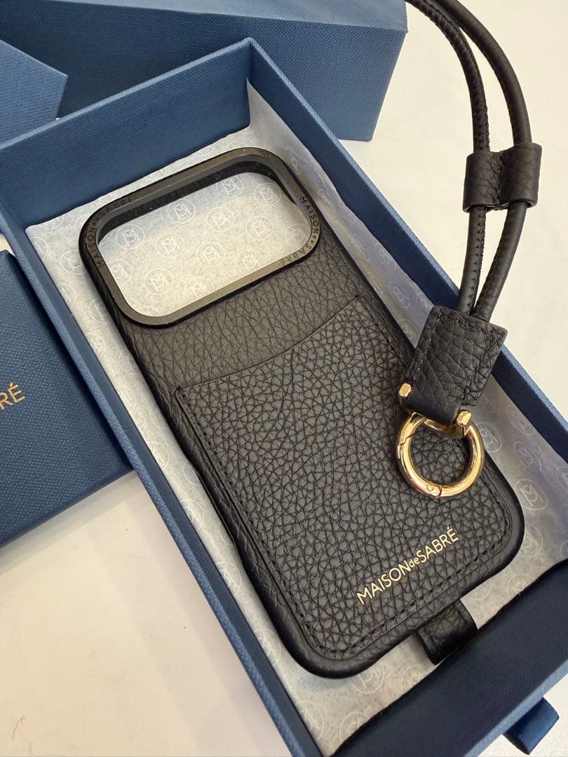 MAISON de SABRÉ iPhone17Pro用ケース