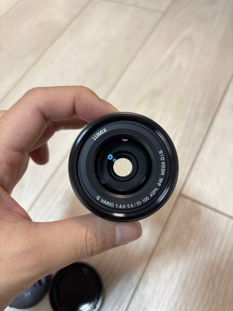 LUMIX DC-GF10W ミラーレスダブルズームレンズ