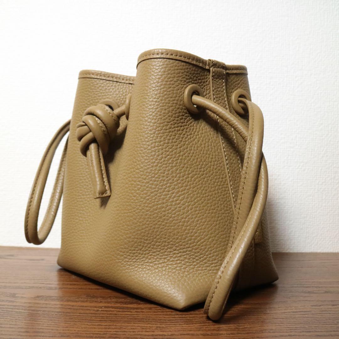 【新品同様】 ヴァジック BOND MINI 巾着 定価4.8万円 TAUPE