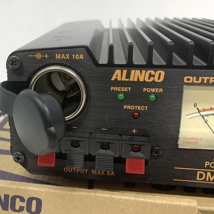 ALINCO 直流安定化電源 スイッチング式 32A DM-330MV