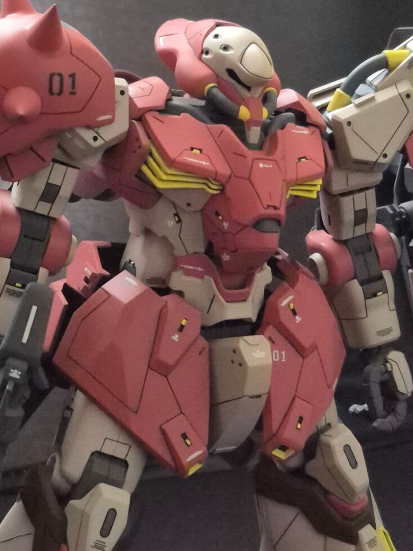 本日20時までの限定値下げバンダイHGメッサー改修完成品