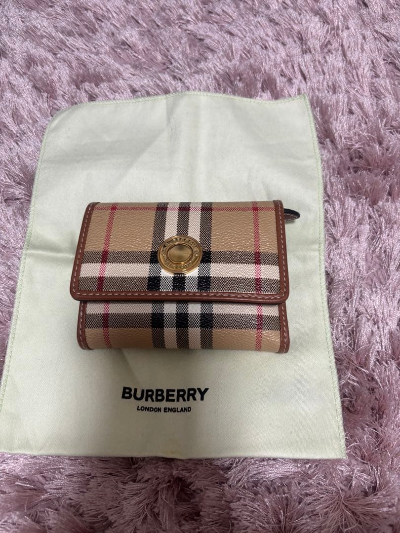 Burberry 財布