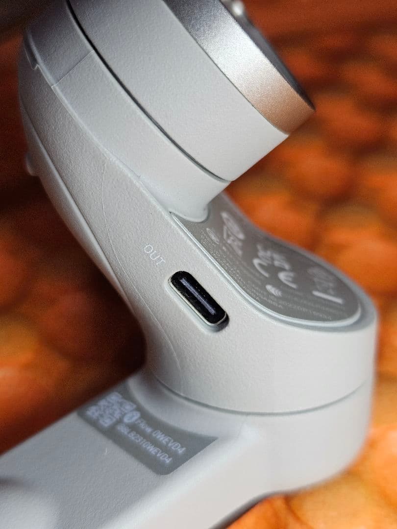 スマホアクセサリー insta 360 flow