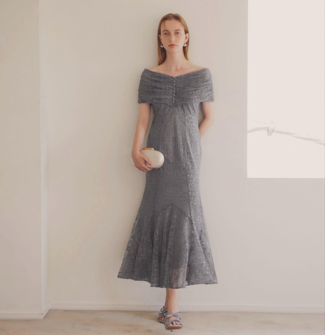 新品タグ付き！Leja グレー オフショルレースドレス Sサイズ