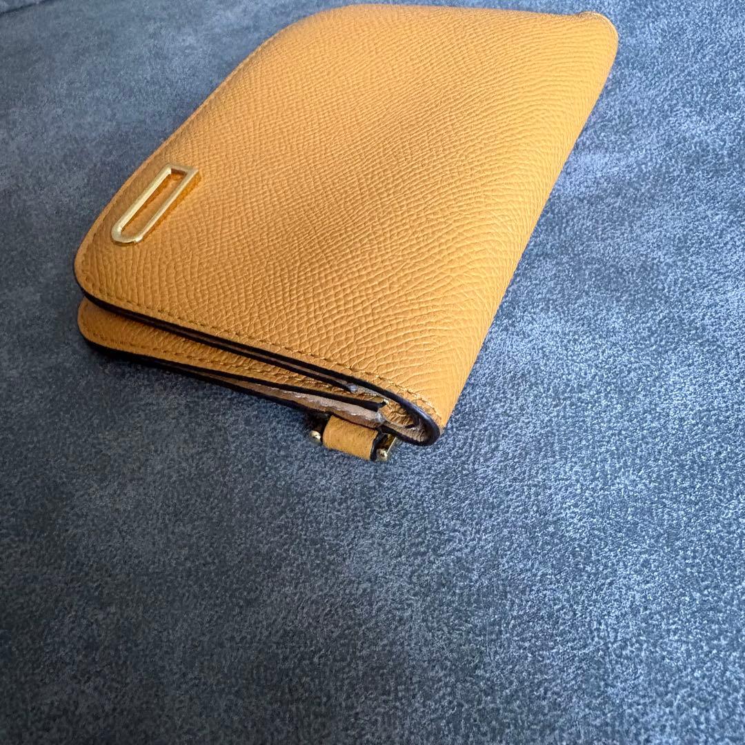 DELVAUX デルヴォー アルピナ カーフ コンパクト ウォレット