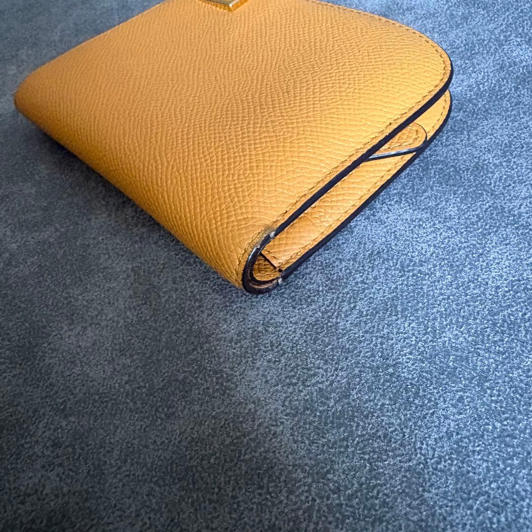 DELVAUX デルヴォー アルピナ カーフ コンパクト ウォレット