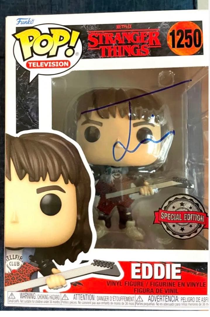 直筆サイン入り★ストレンジャーシングスFUNKO POPエディ