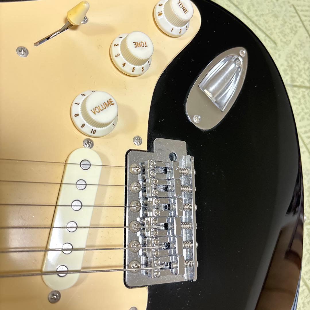 Squier Affinity STRAT(ネックを外して発送)