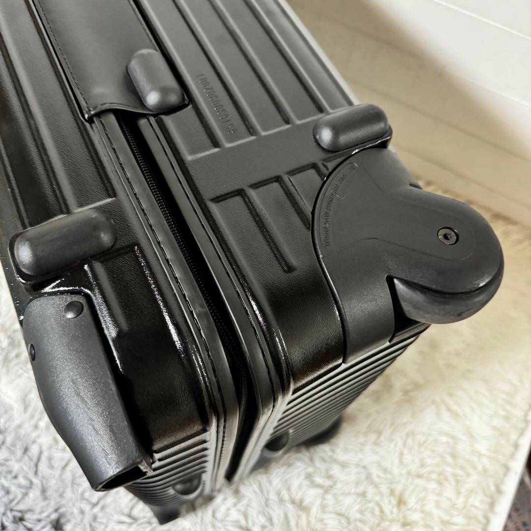 未使用級✨RIMOWA リモワ　スーツケース　ブラック　2輪　サルサ　SALSA