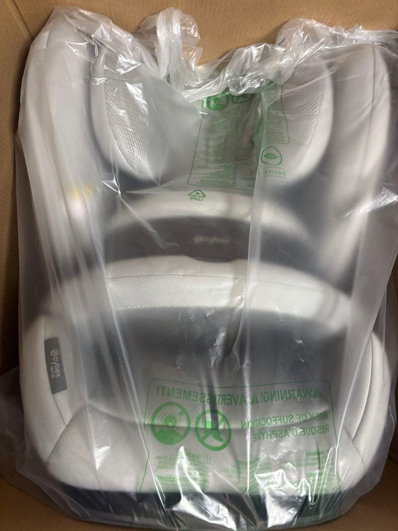 新品未使用 サイベックス チャイルドシート PALLAS G2