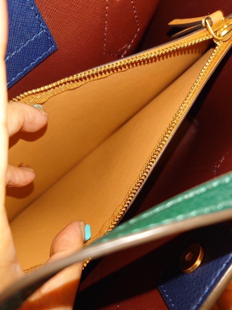 正月SALE！TORY BURCH ネイビー レザー ハンドバッグ