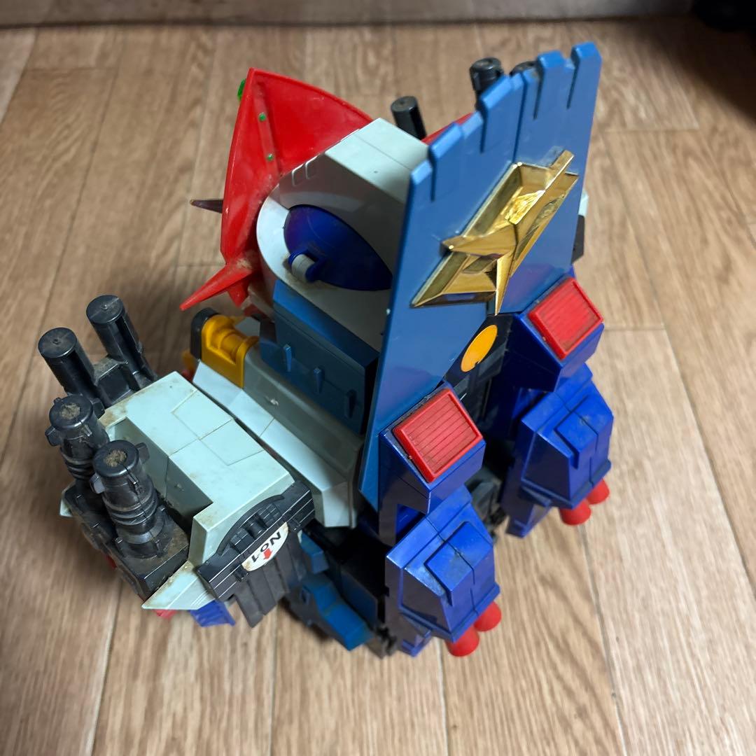 p*e様 元祖SDガンダム　ジェネラルガンダム　ジャンク品　モーター動作OK