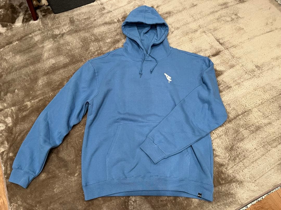 thirtytwo パーカー