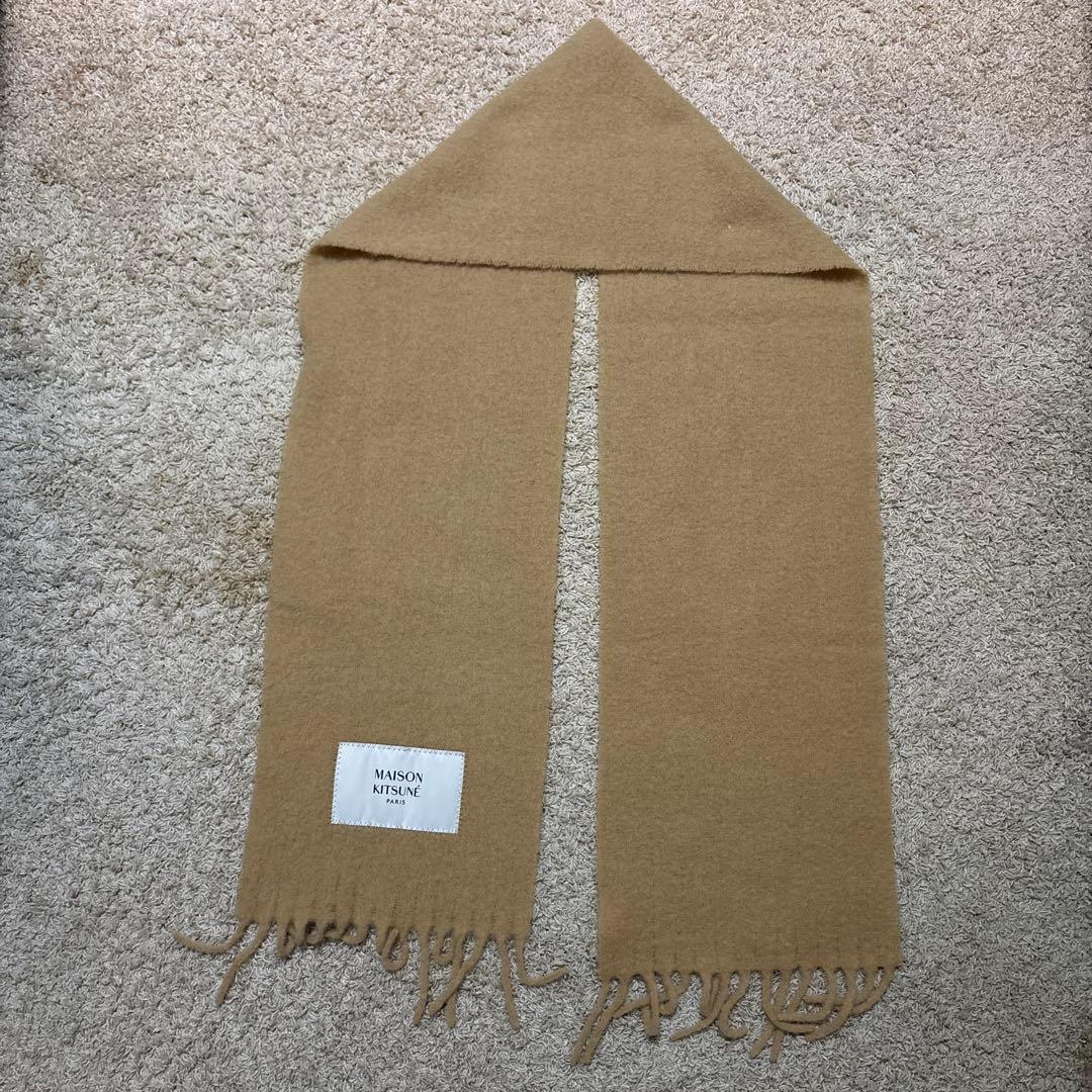 【極美品】MAISON KITSUNE メゾンキツネ マフラー ベージュ ウール