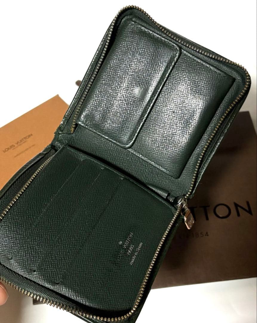 パパ！Louis Vuitton☆グリーンレザー 折り財布☆保管ケース