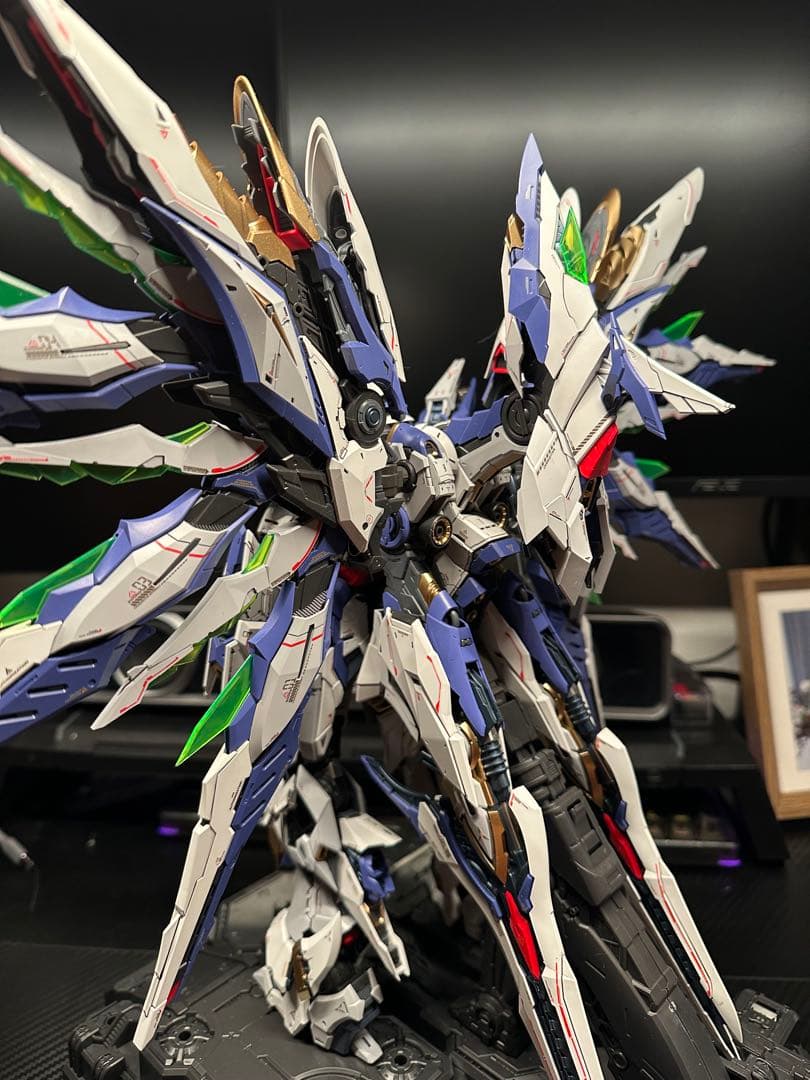 爱因坦天幕ガンダム 1/100 組立済み完成品