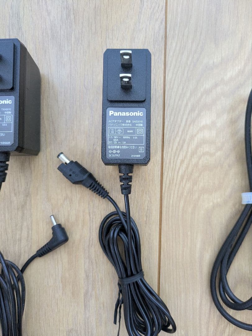 Panasonicポータブルディスプレイ(UN-15CN10D、UN-E10S)