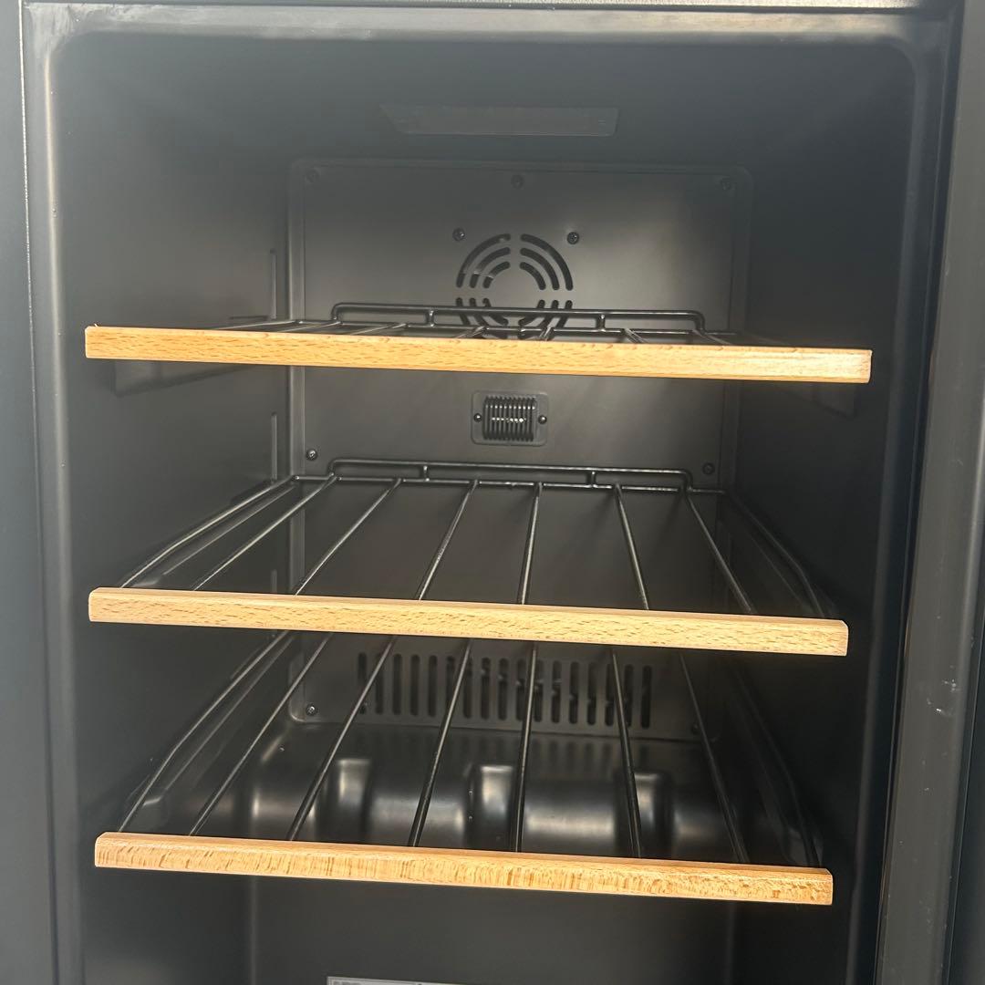 23年製 さくら製作所 FURNIEL SAB-50G 12本収納 ワインセラー