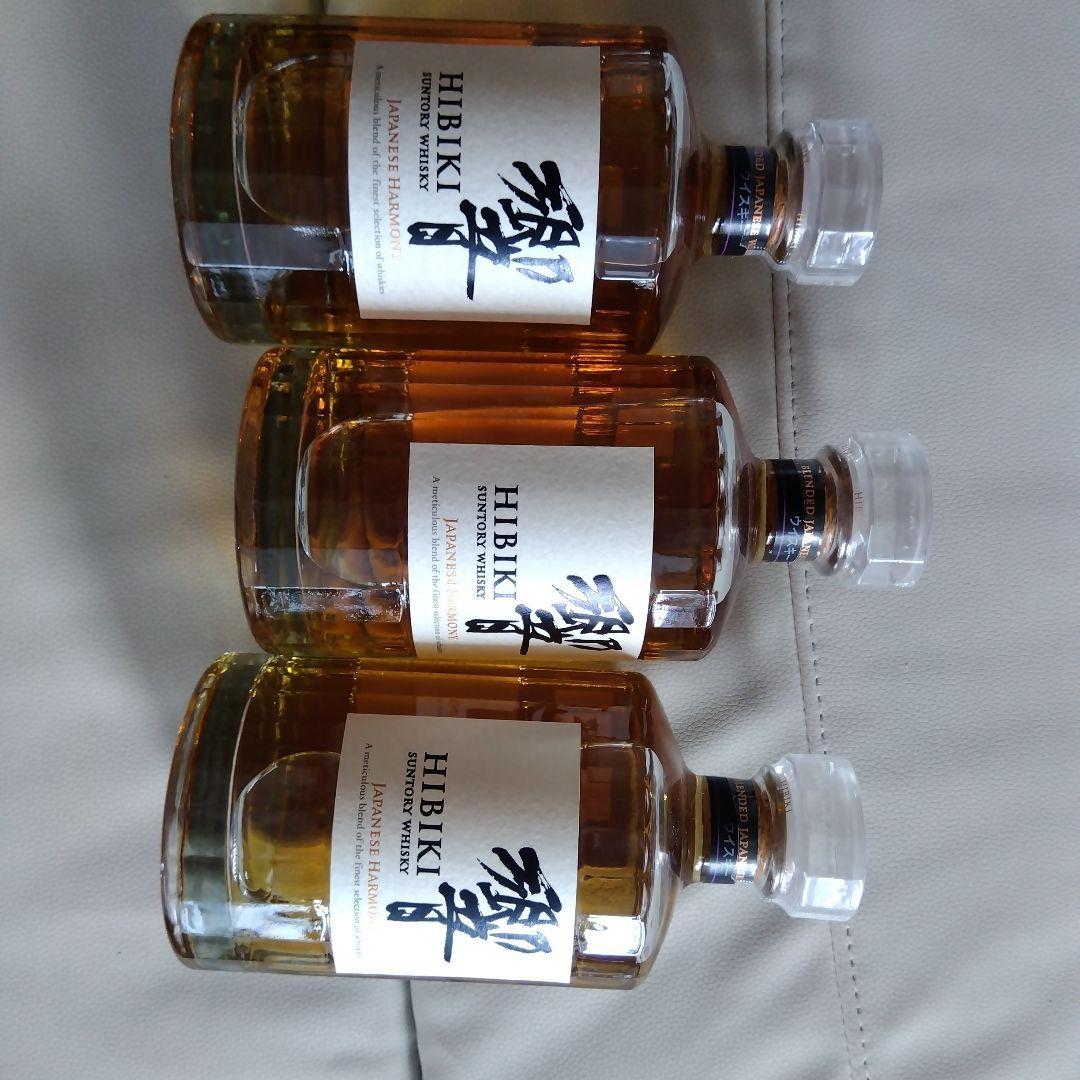 Hibikiジャパニーズハーモニー ウイスキー 700ml　３本