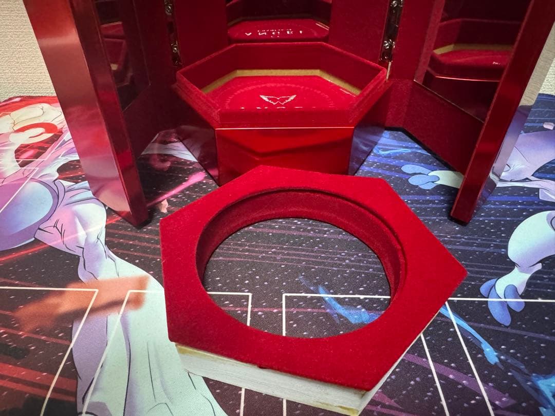 エンジェル シャンパン ヴィンテージ2008 ウルトラマンエディション 空瓶