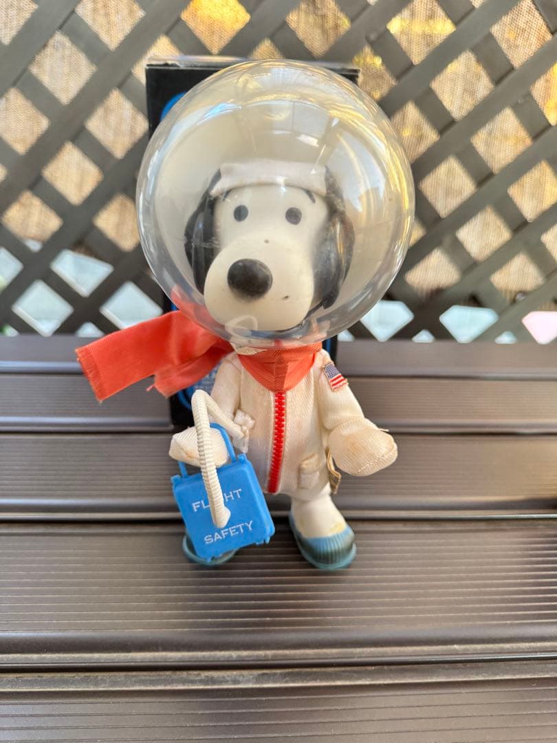 レア スヌーピー アストロノーツ 1st &2nd 箱1個