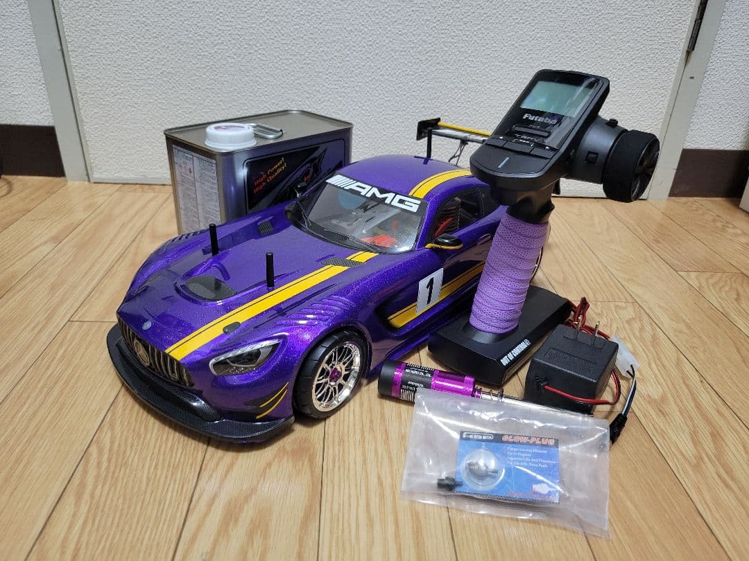 京商エンジン Mercedes-Benz AMG GT ラジコンカー 1/10