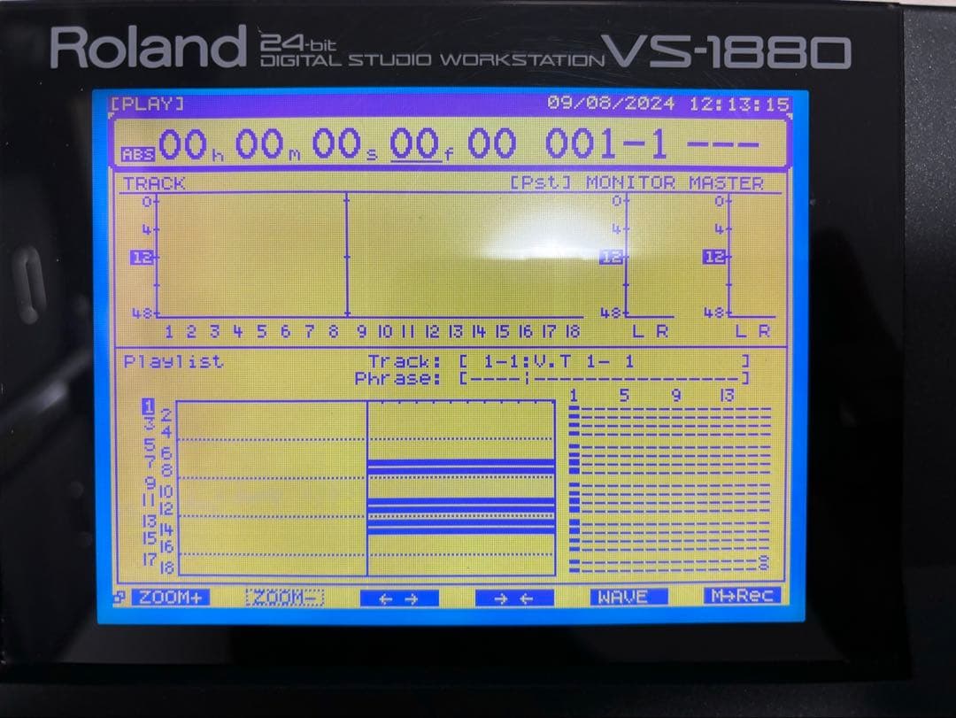Roland VS-1880 マルチトラックレコーダー