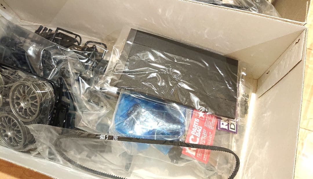 希少 タミヤ 1/10 RC モービル1 NSX 限定スペシャルキット 未組立