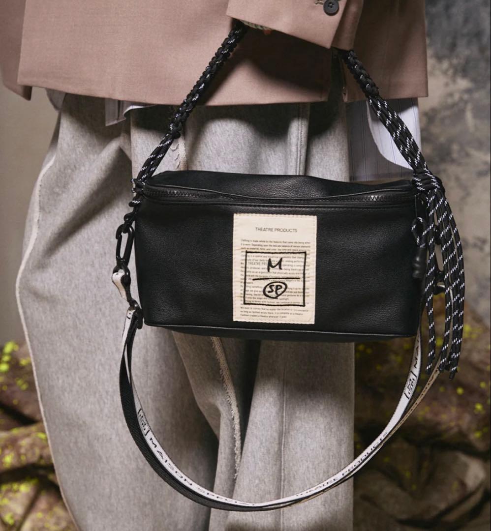 コラボレーションホライゾナルレザーショルダーバッグ　メゾンスペシャル