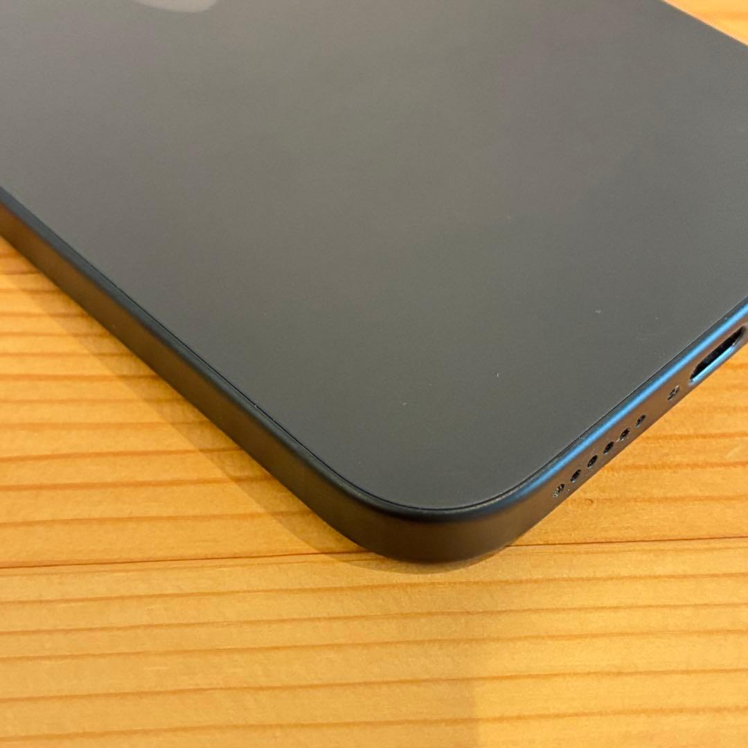 iPhone 15 Plus 512GB ブラック