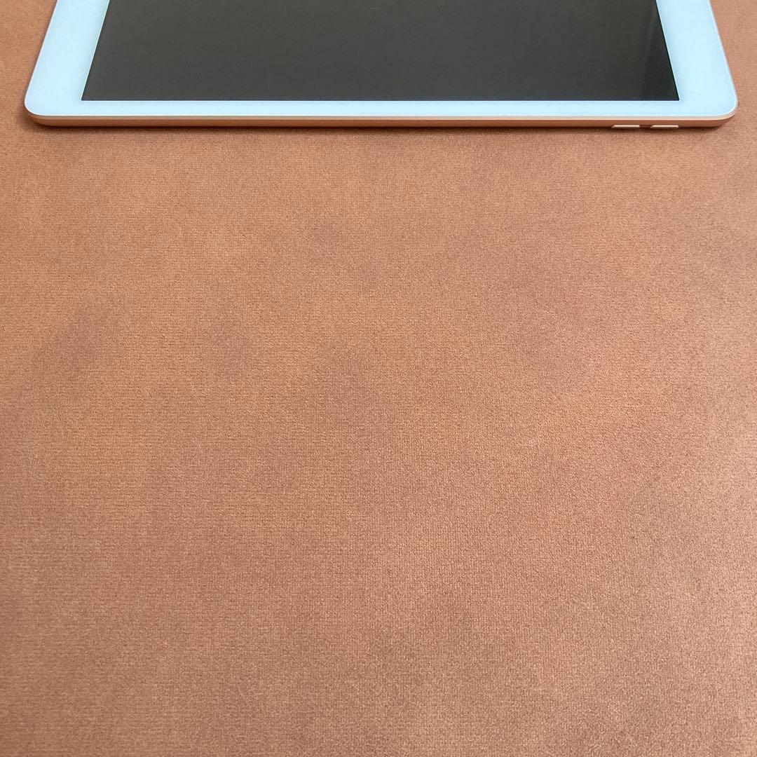 1176【早い者勝ち】美品☆電池ほぼ新品☆iPad7 第7世代 32GB☆