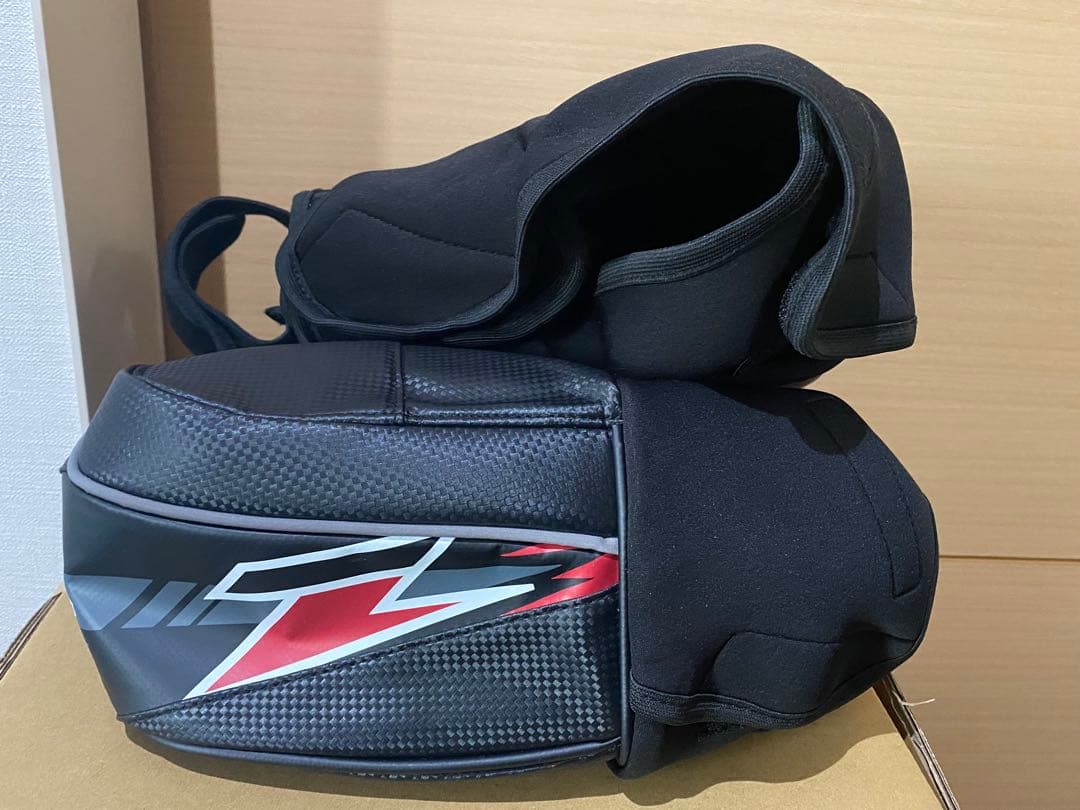 K*K様 ZETA CW ハンドウォーマー Ｌサイズ カーボン