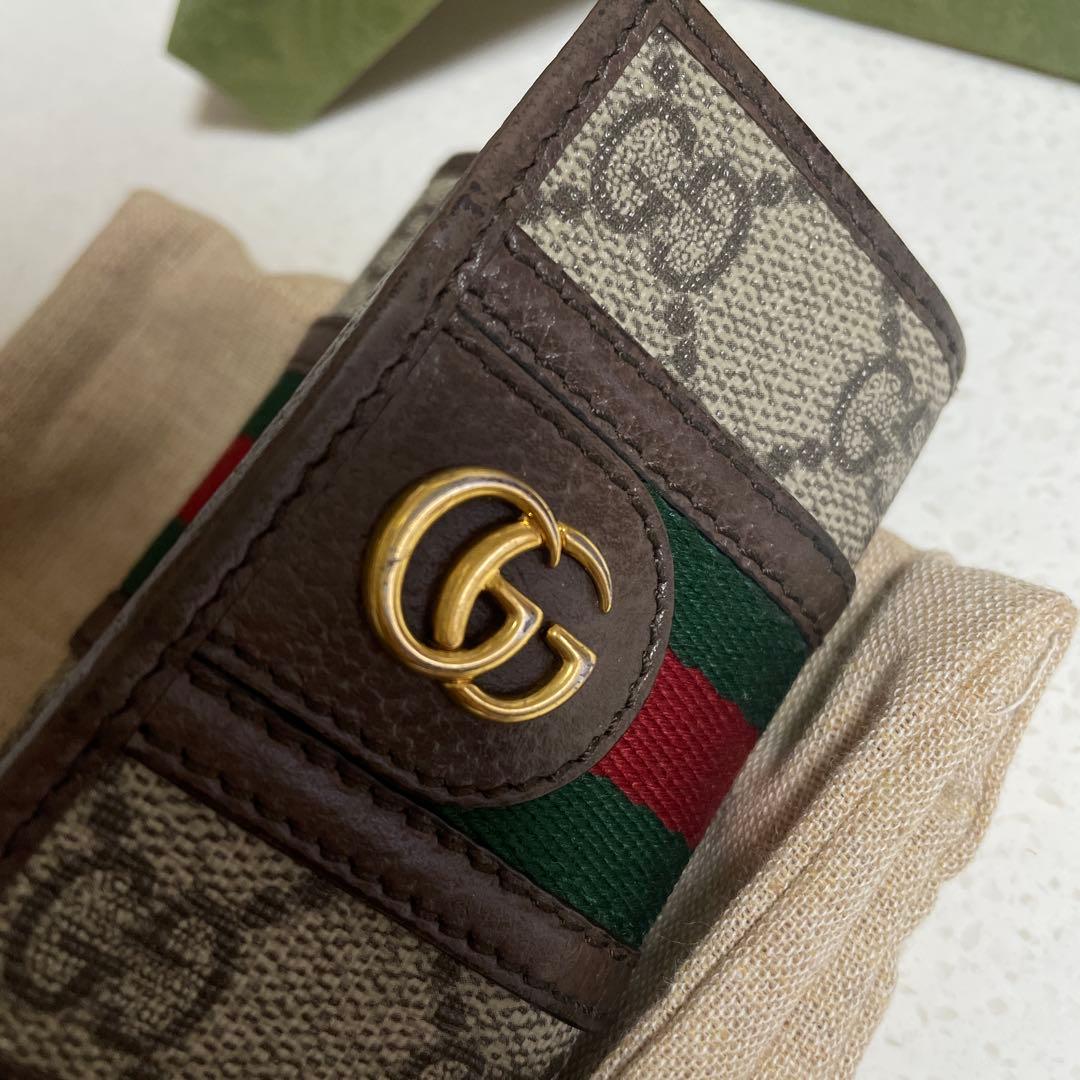 GUCCI ブラウンレザーキーケース
