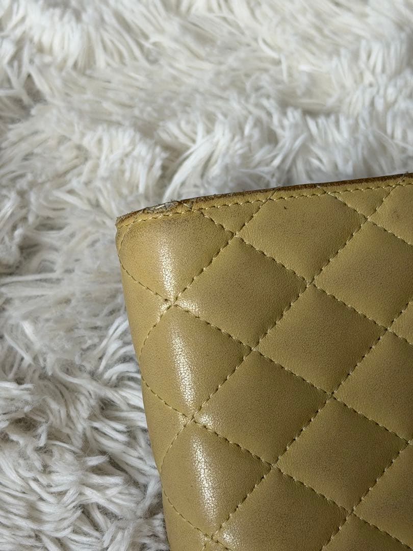 シャネル　財布　三つ折り