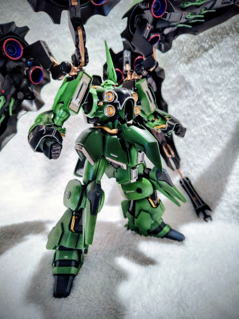 塗装済み完成品MGスタークジェガン