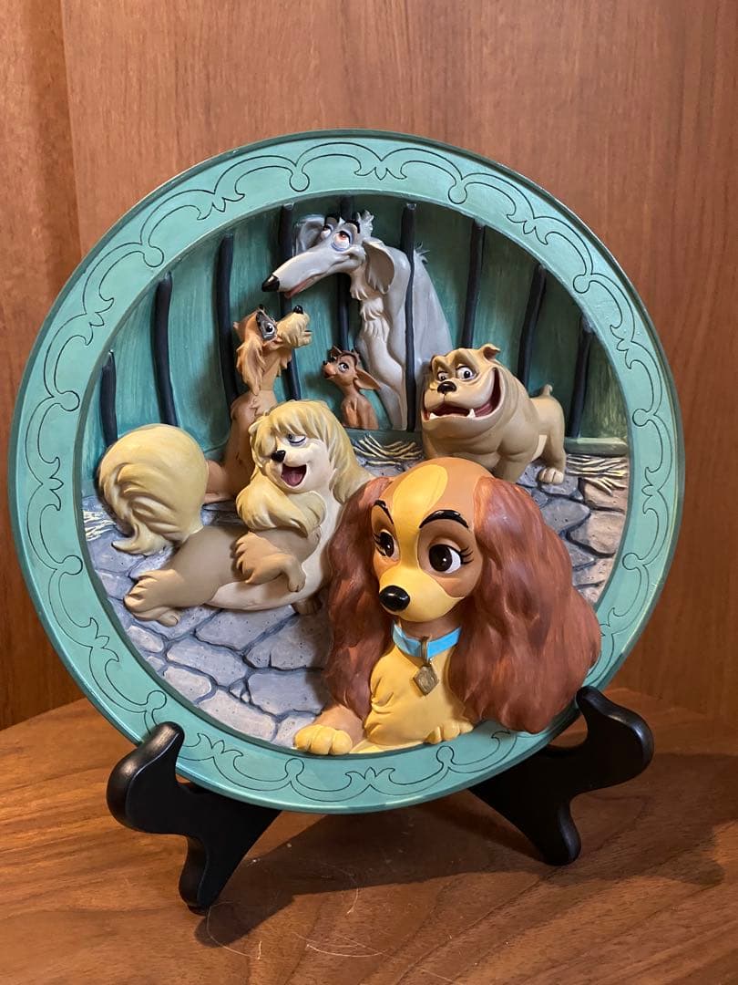 ディズニー世界7500枚限定　わんわん物語　レリーフプレート 3D 70レディ