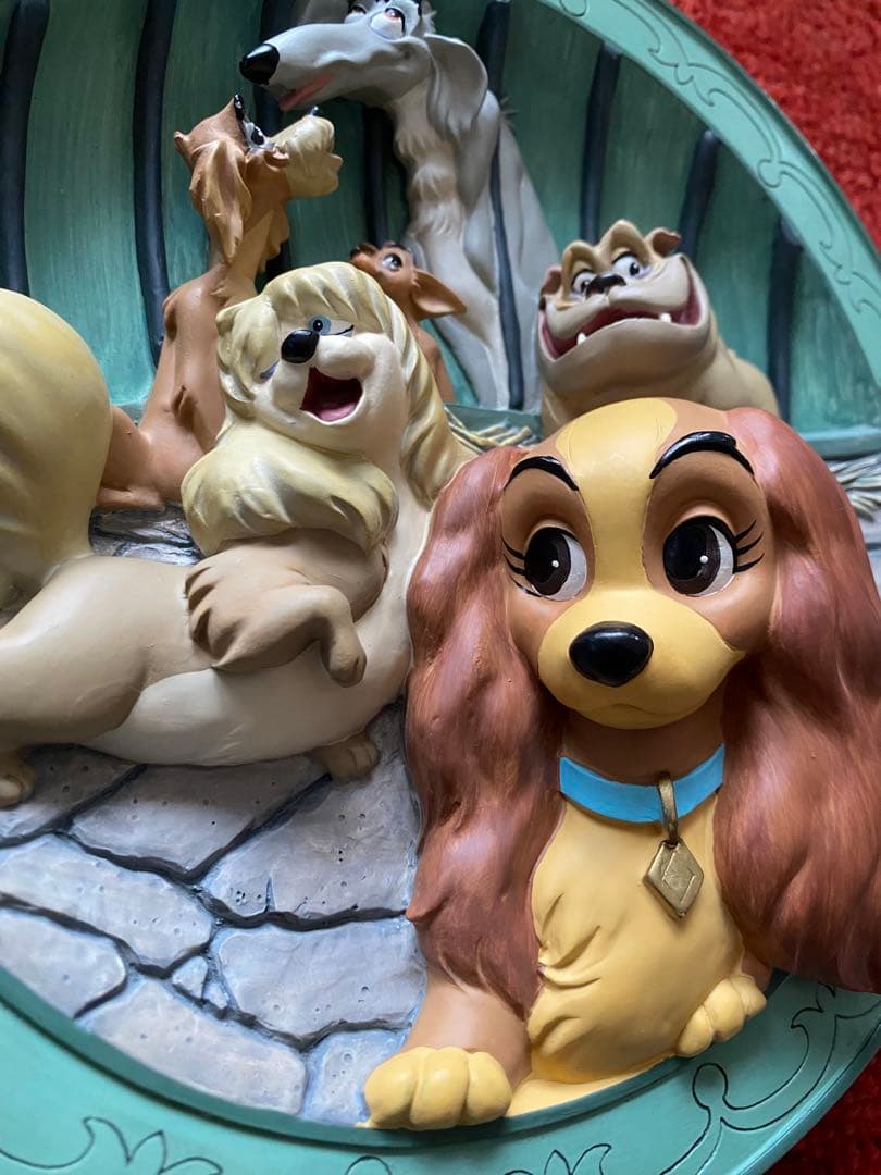 ディズニー世界7500枚限定　わんわん物語　レリーフプレート 3D 70レディ