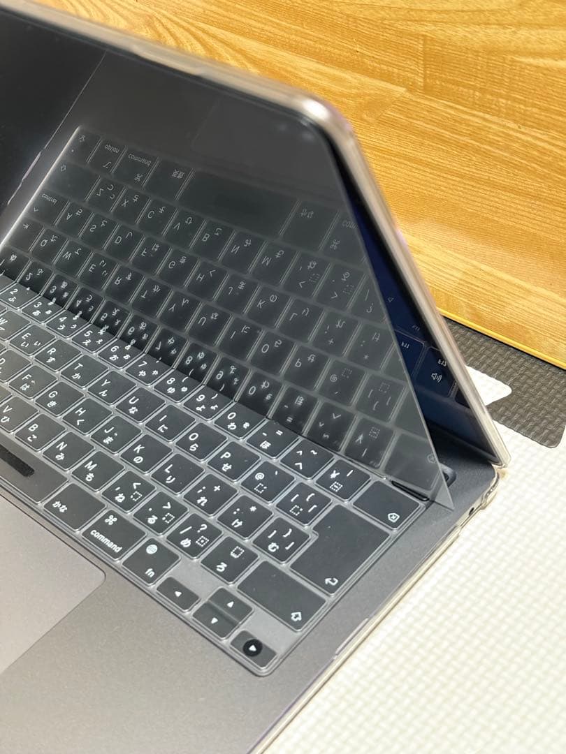 2024 MacBook Air M3 8GB 256GB スペースグレー