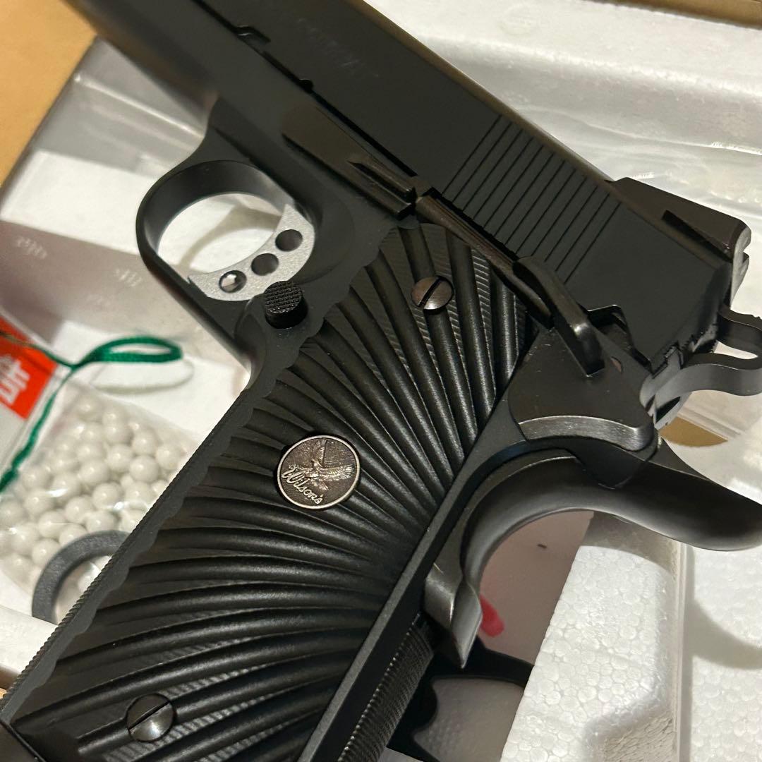 ウィルソン　タクティカル　スーパーグレイド