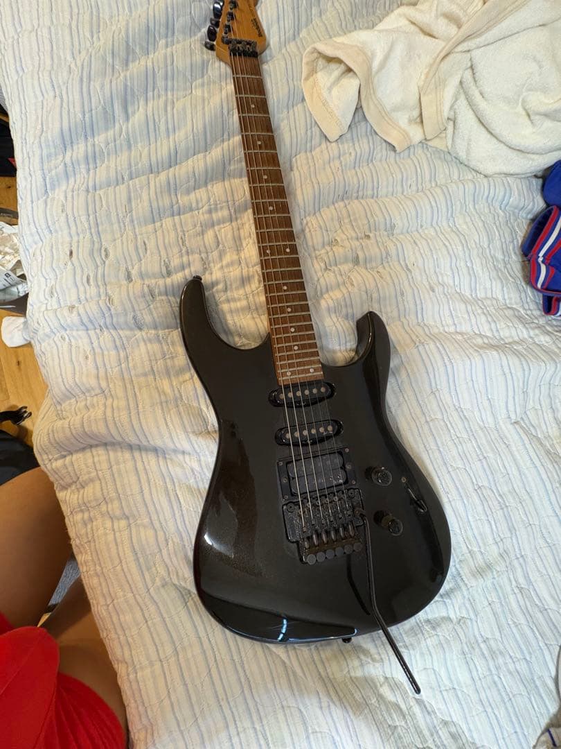 Roden エレキギター ブラック