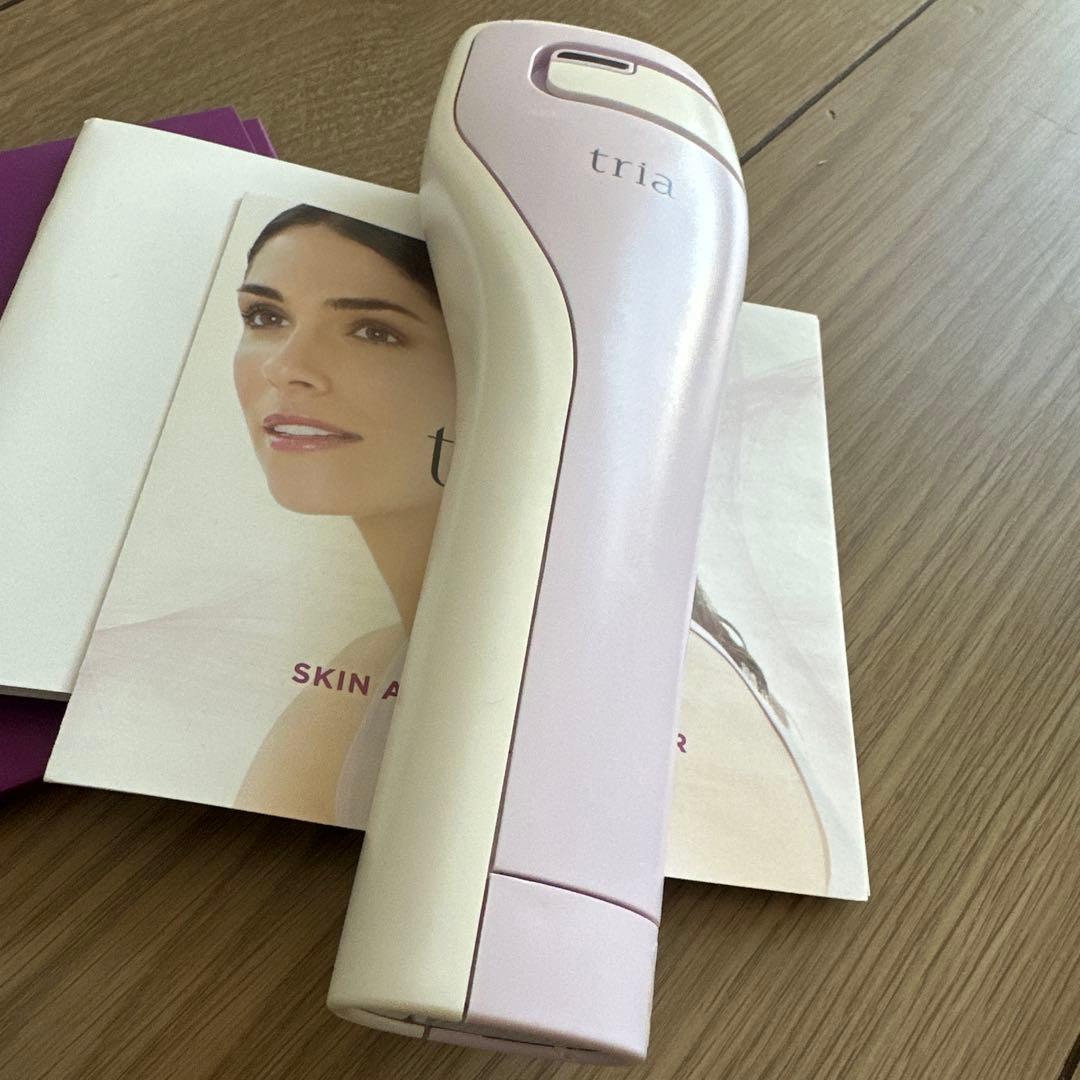 トリア　スキンエイジングケアレーザー　tria 美顔器
