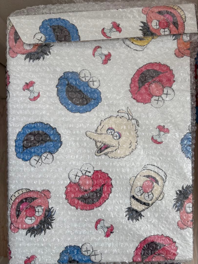 【新品】UNIQLO×KAWS セサミストリート ぬいぐるみセット