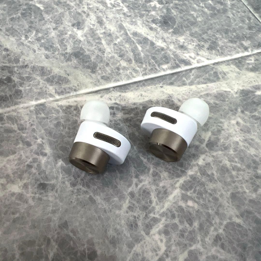 美品 Bowers & Wilkins Pi7 ワイヤレス イヤホン