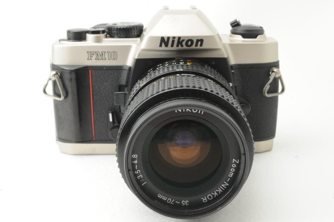 Nikon ニコン FM10 & Zoom-NIKKOR 35-70mm
