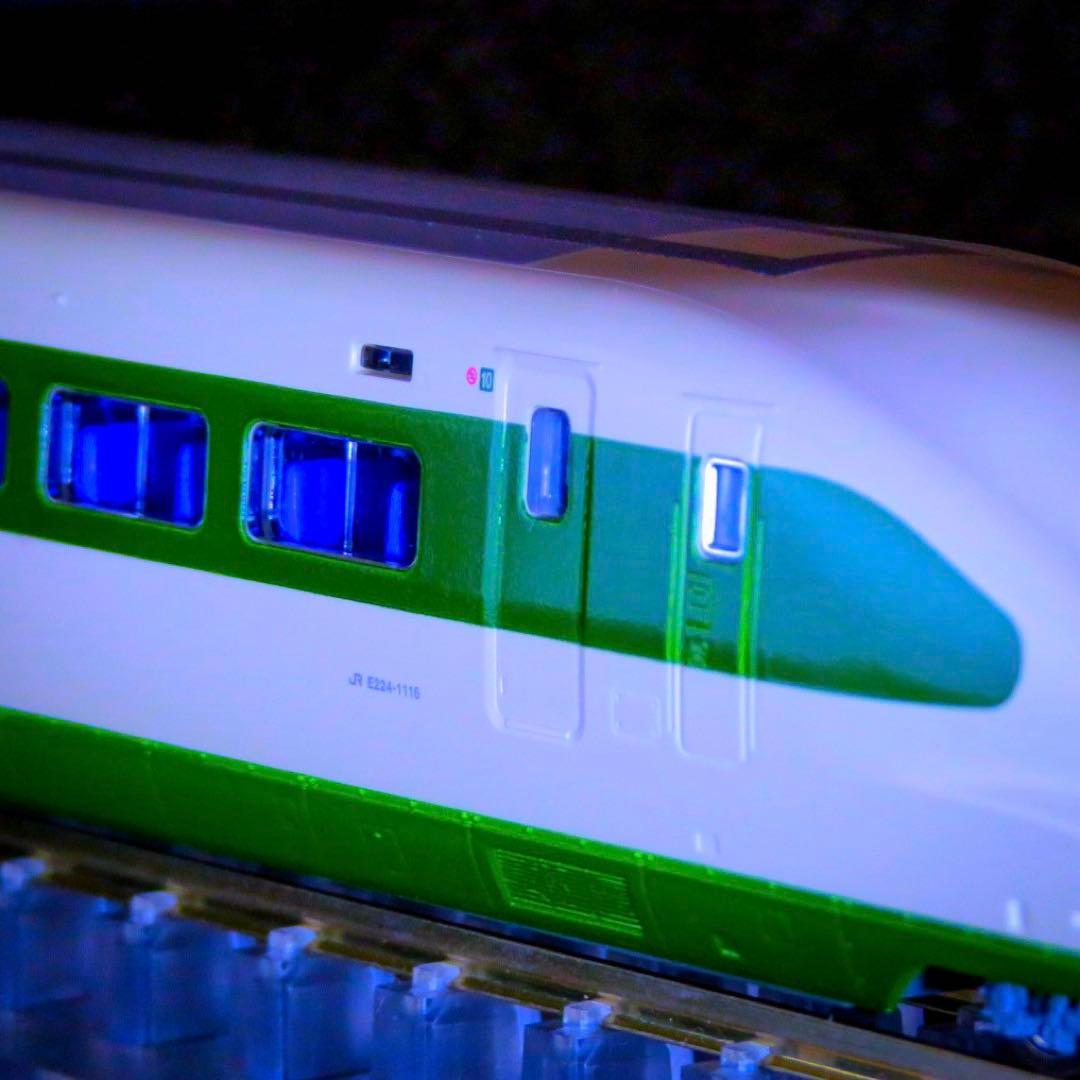 TOMIX E2系1000番台 (J66編成・200系カラー)【新品,未使用品】