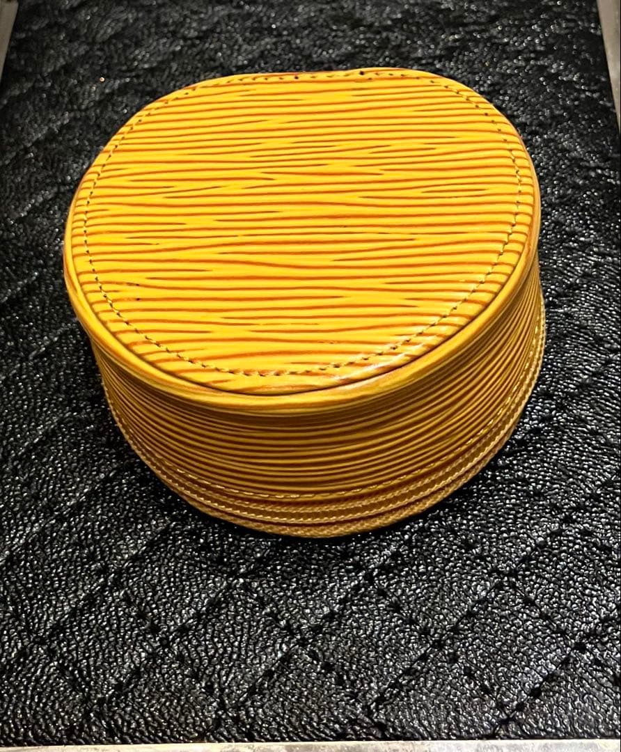 Louis Vuitton イエロー エクランビジュー（宝石箱）