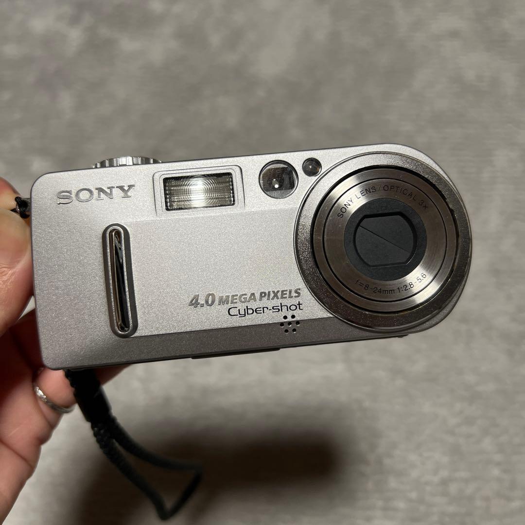 SONY Cyber-shot DSC-P93 4.0メガピクセル
